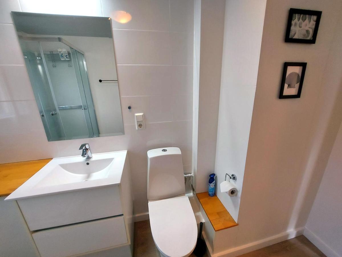 B&B Rooms Husavik 1 エクステリア 写真