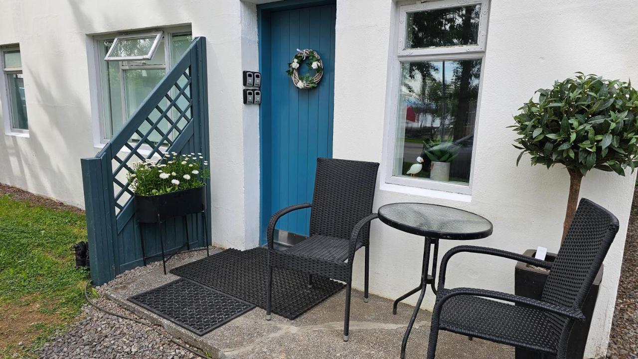 B&B Rooms Husavik 1 エクステリア 写真